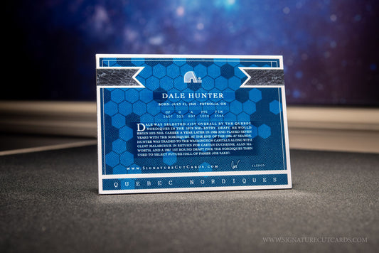 Dale Hunter Quebec Nordiques Signature Cut Card Back