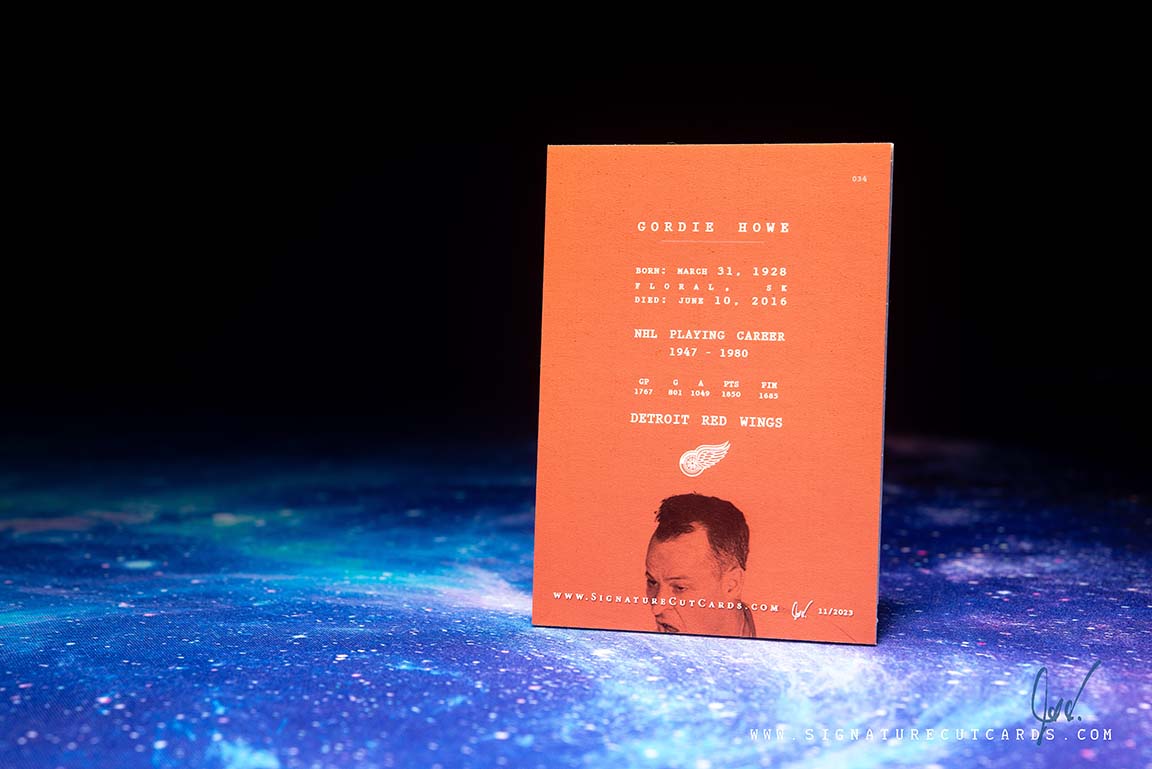 Gordie Howe Detroit Red Wings Expansion Era Signature Cut Card