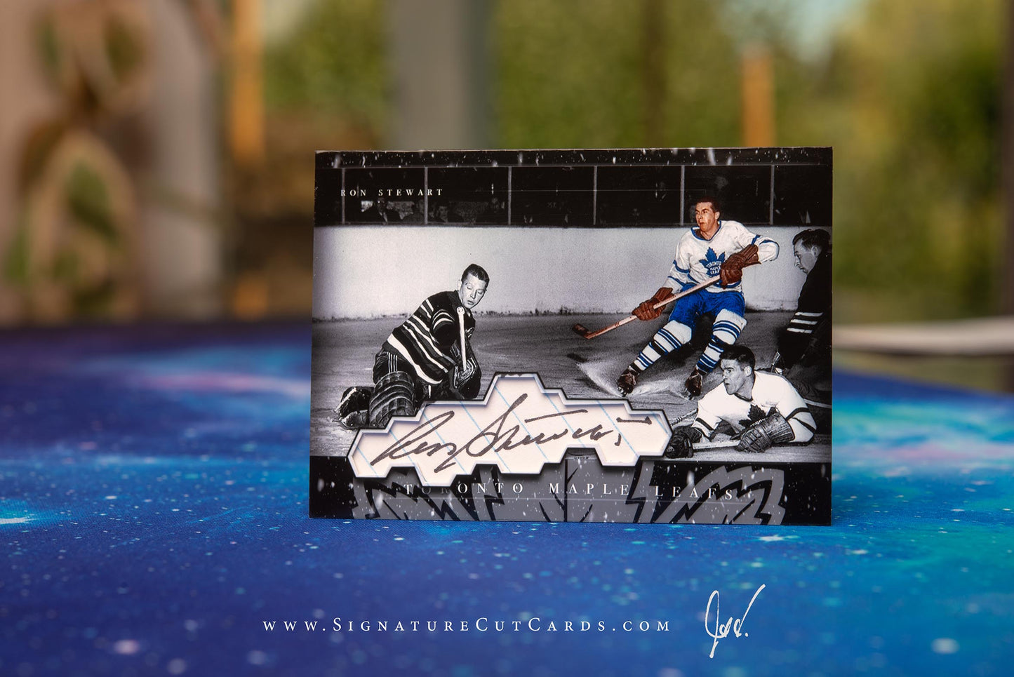 Ron Stewart Toronto Maple Leafs History in Photographs Signature Cut Card