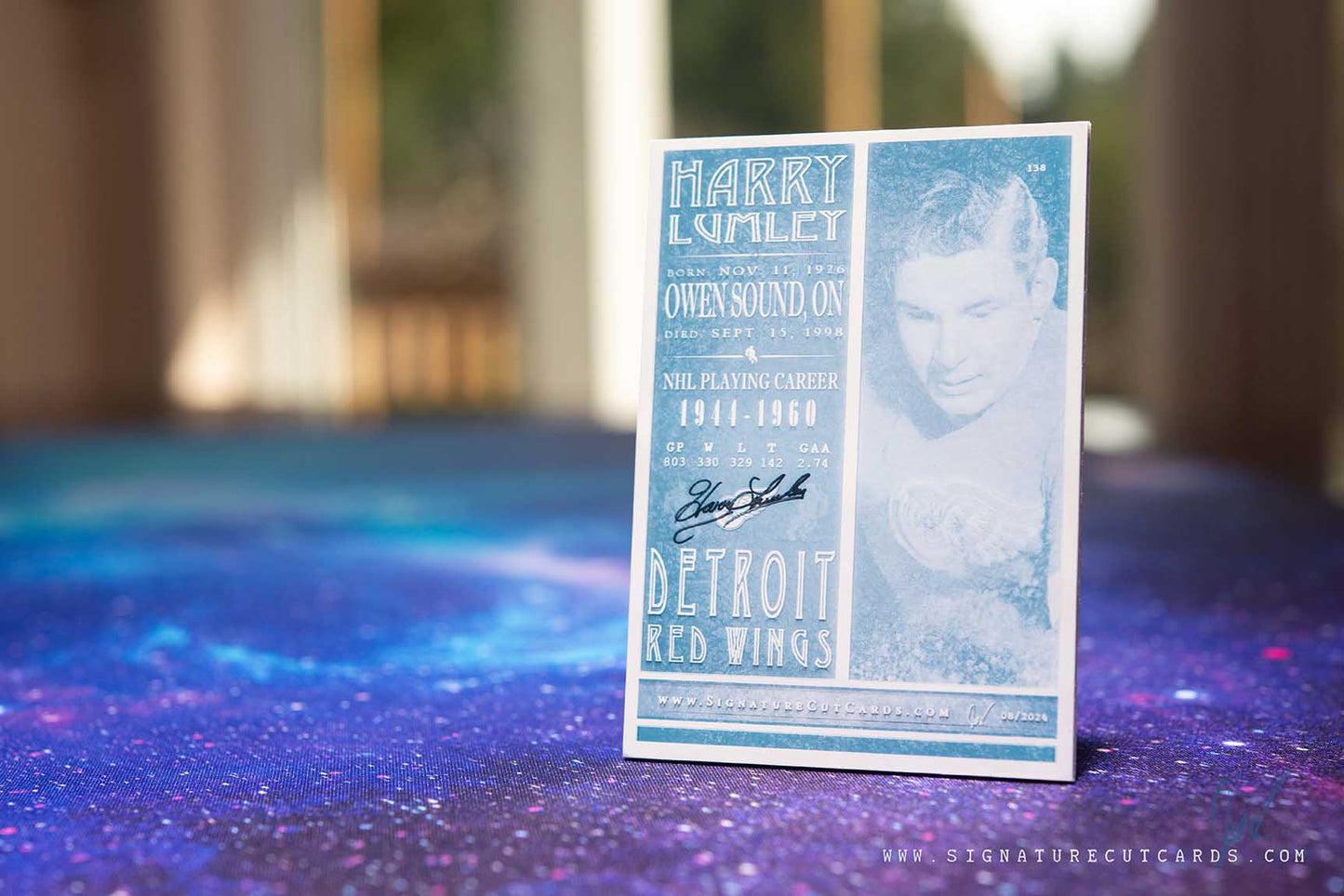 Harry Lumley Detroit Red Wings Vintage Signature Cut Card