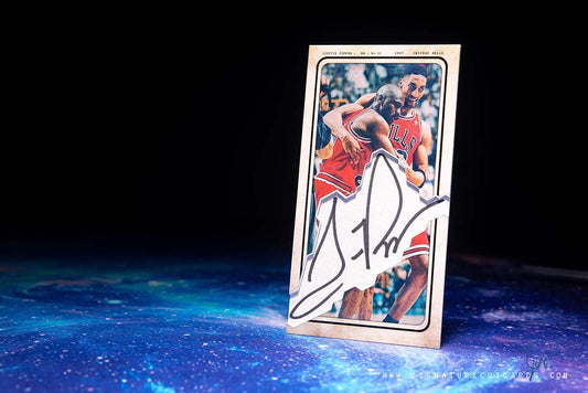 Scottie Pippen Chicago Bulls  AP Wirephoto Basketball Tallboy Signature Cut Card