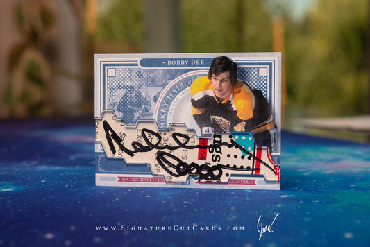 Bobby Orr Boston Bruins HHOF Class of Signature Cut Card