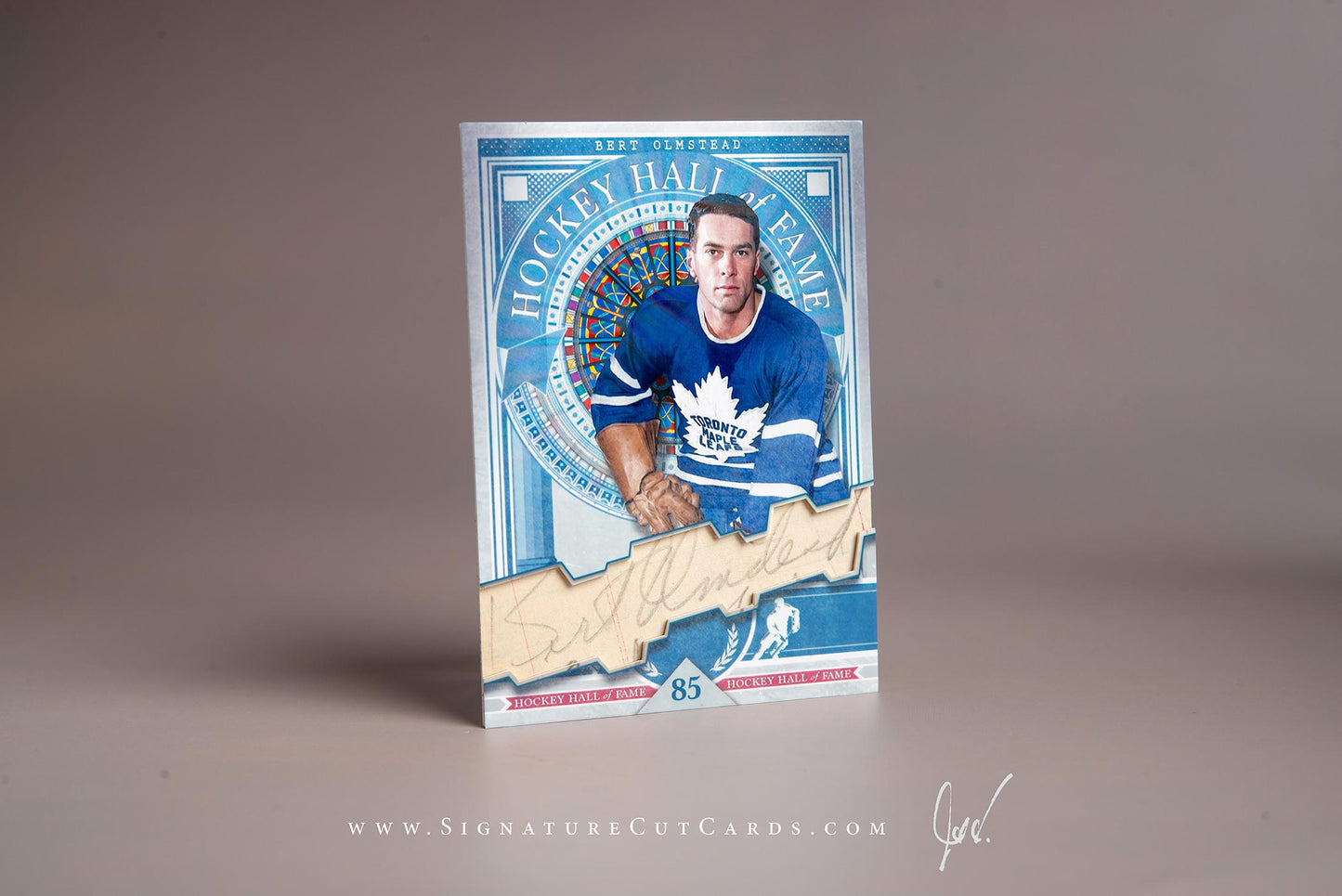Bert Olmstead Toronto Maple Leafs Signature Cut Card Autograph