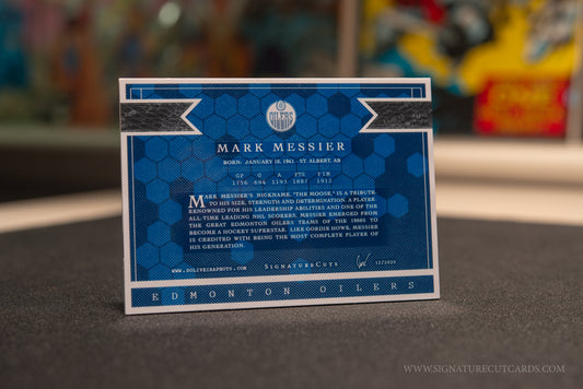 Mark Messier Edmonton Oilers Signature Cut Card Back