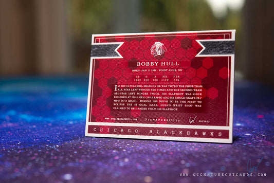 Bobby Hull Chicago Blackhawks Signature Cut Card Back