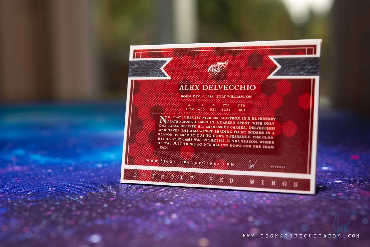 Alex Delvecchio Detroit Red Wings Signature Cut Card Back