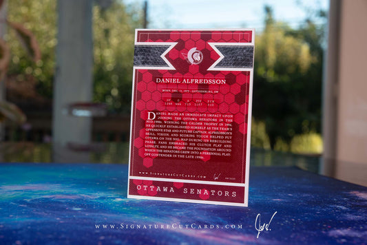 Daniel Alfredsson Ottawa Senators Signature Cut Card Back