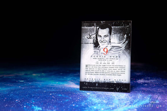 Gordie Howe Detroit Red Wings Signature Cut Card Back