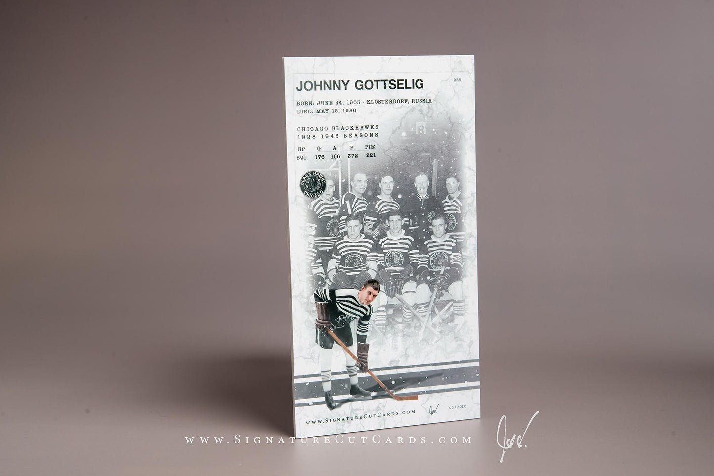 Johnny Gottselig Chicago Blackhawks Signature Cut Tallboy Card Back