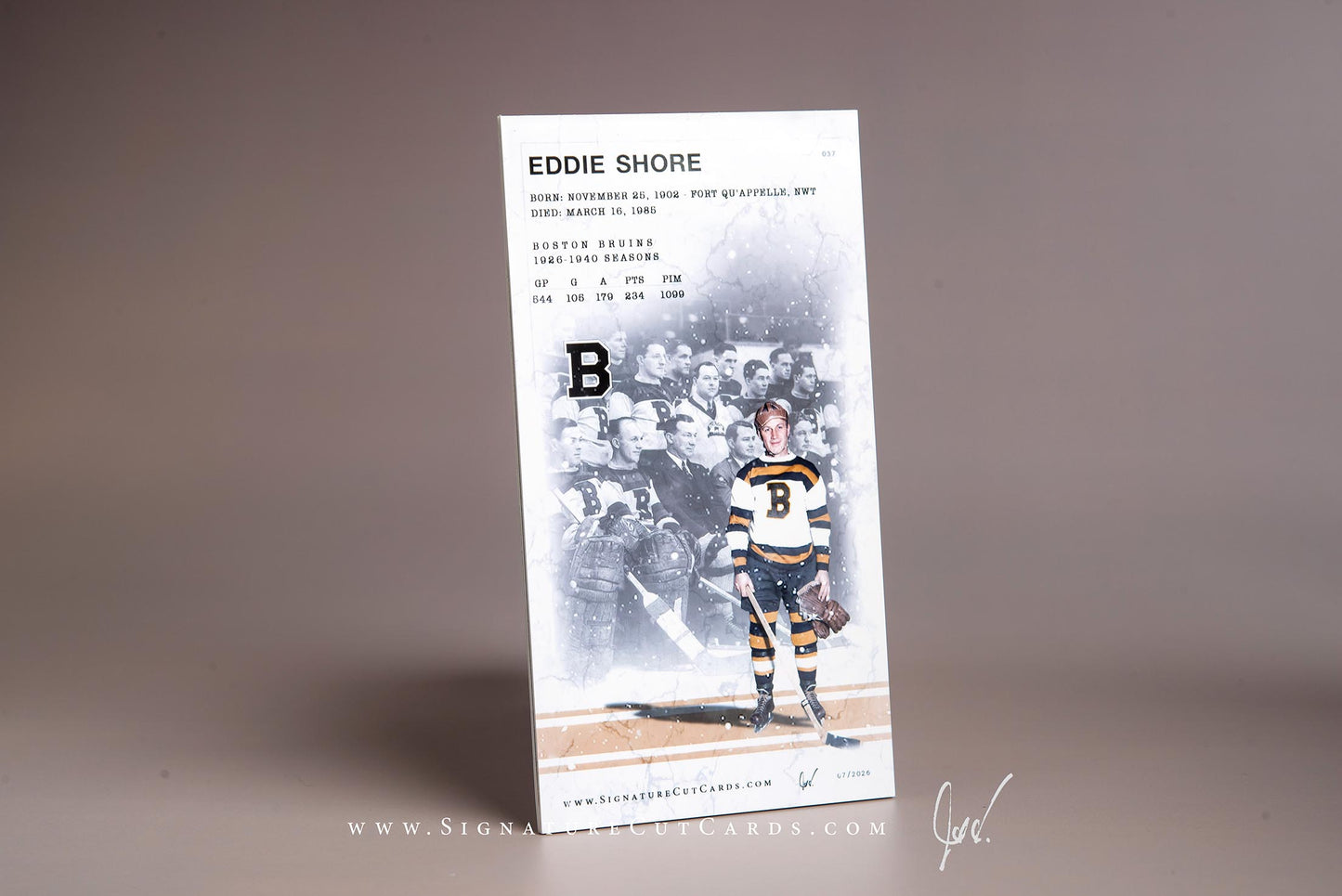Eddie Shore Boston Bruins Signature Cut Tallboy Card Back