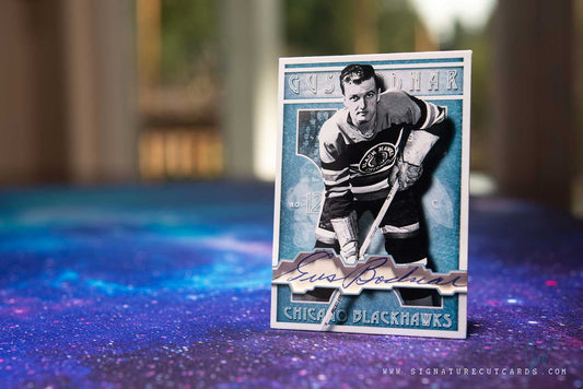 Gus Bodnar Chicago Blackhawks Vintage Signature Cut Card