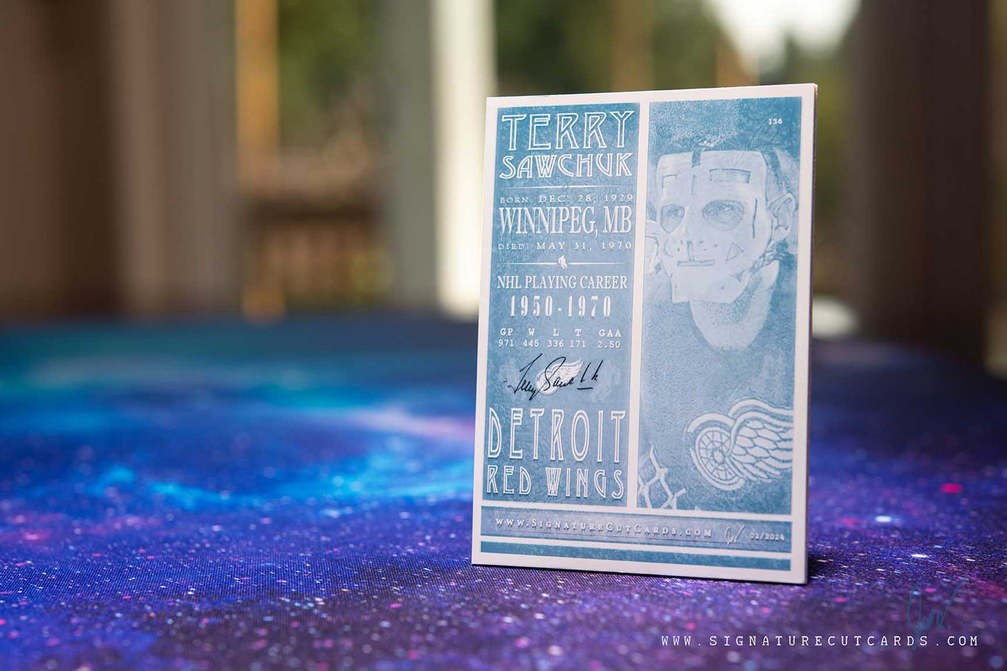 Terry Sawchuk Detroit Red Wings Vintage Signature Cut Card